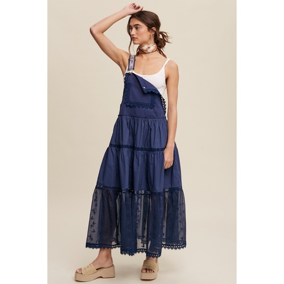 Listicle Ink Navy Lace Pieced Jacquard Strap Skirtall - Picture 4 of 11